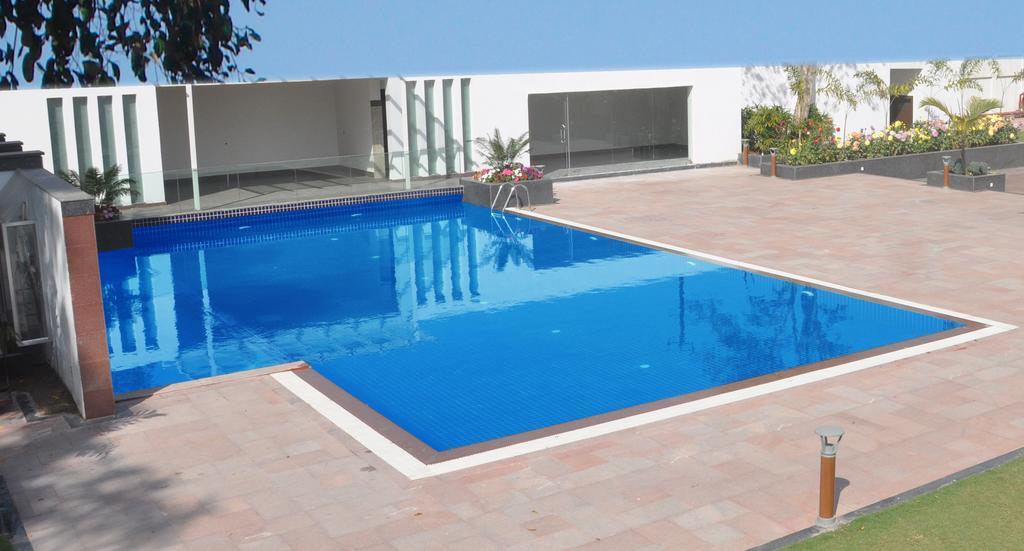 Chanakya Bnr Hotel Ranchi Bagian luar foto
