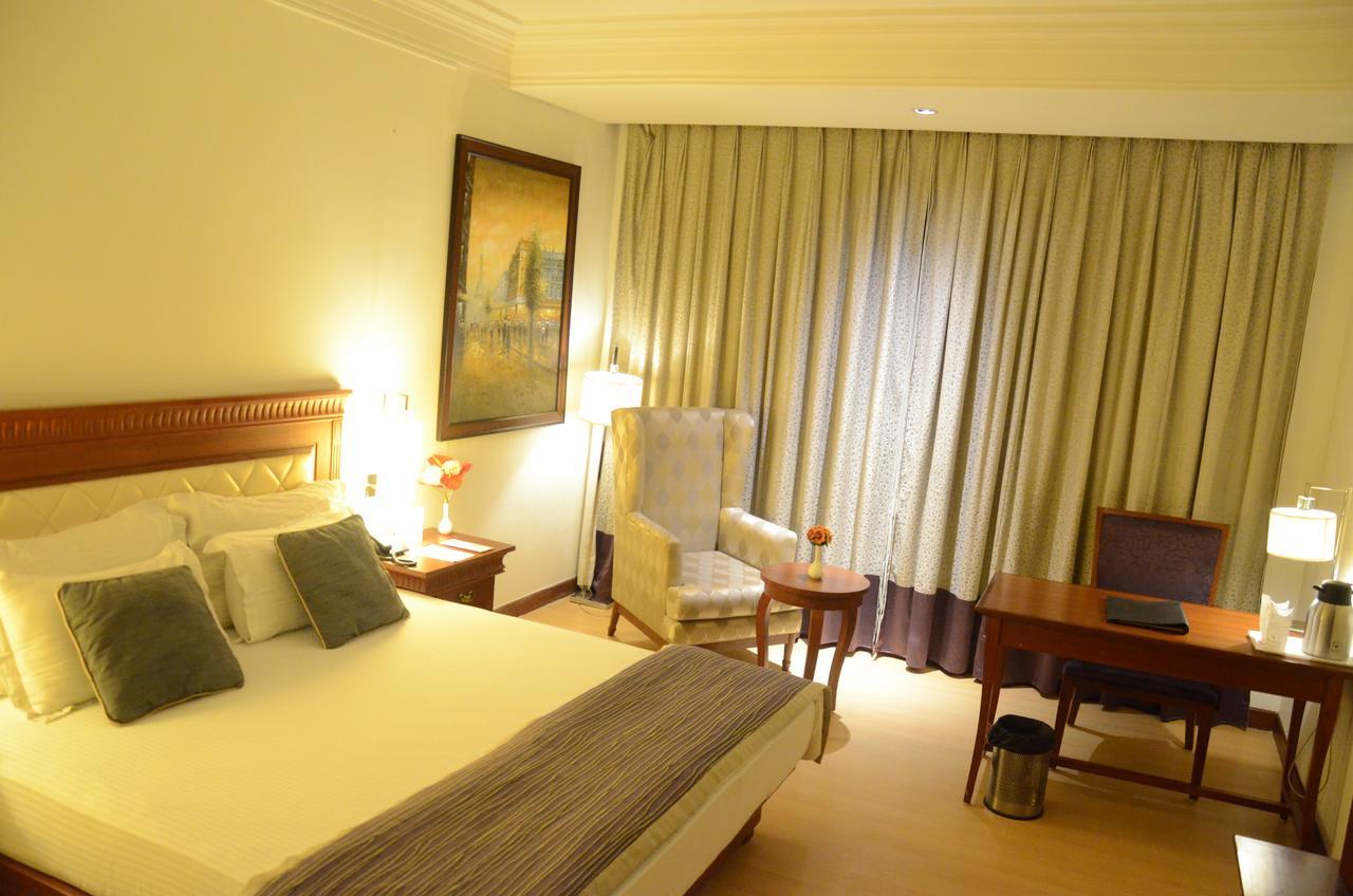 Chanakya Bnr Hotel Ranchi Bagian luar foto